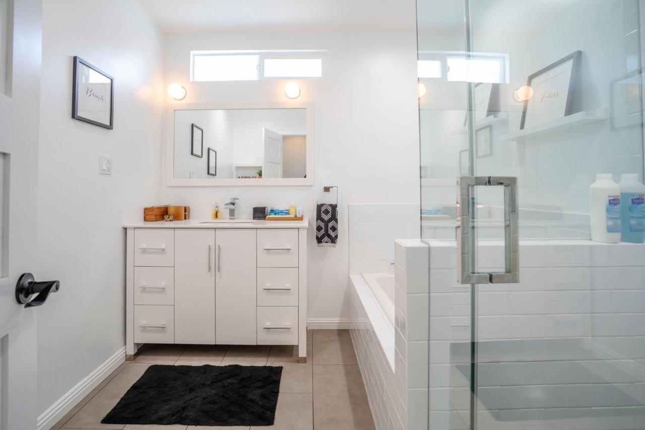 Enchanting Sherman Oaks Home With Pool Permit #Hsr Two One Zero Zero 2605 Лос-Анджелес Экстерьер фото